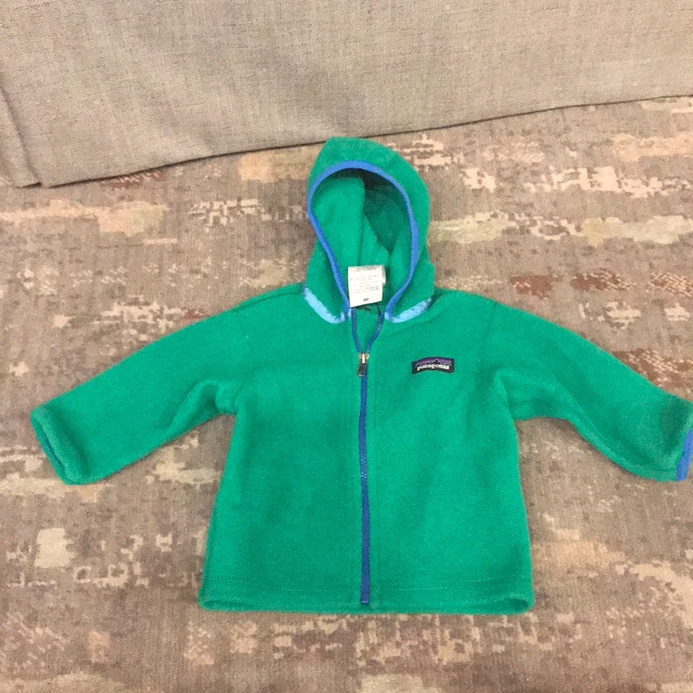 💥 SOLD 💥 Green Patagonia Fleece